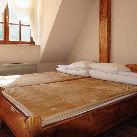 Karczma Parchatka ภายนอก รูปภาพ
