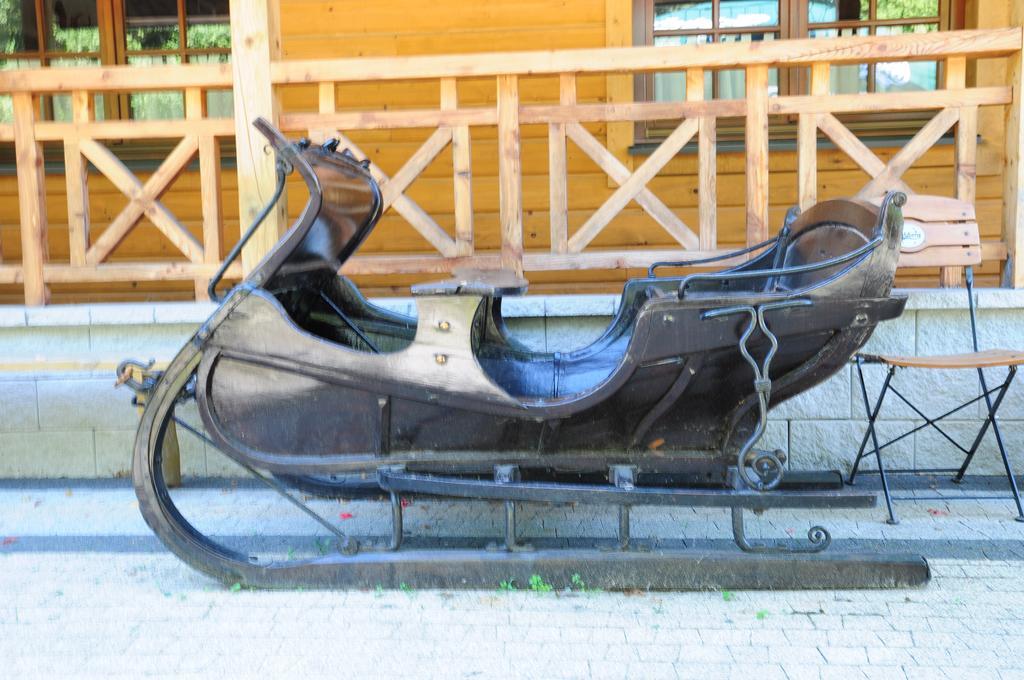Karczma Parchatka ภายนอก รูปภาพ